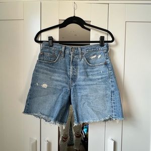 Levi’s Mid-Length Button Fly Shorts